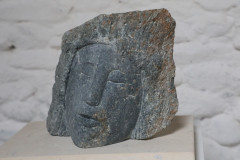 Fallen king, polyphant, 21x23x11cm, £650, RB4