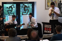 gig_in_the_gallery01